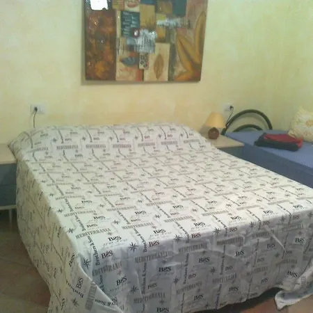 Casa Mare Teresa 蒙特佩特罗素